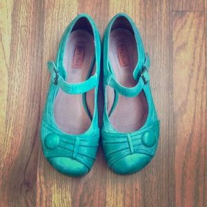 Green Flats Size 9